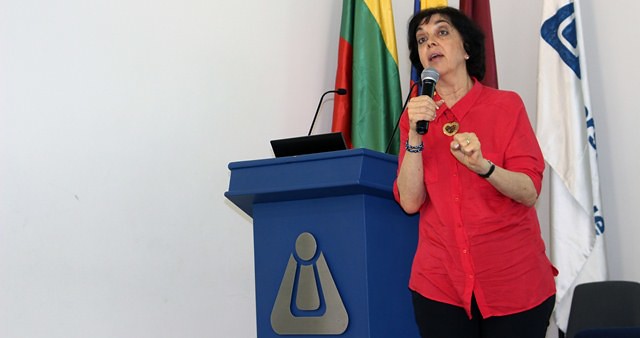 Conferencia de Olga Behar - Comunicación Social y Periodismo Unibagué 2016